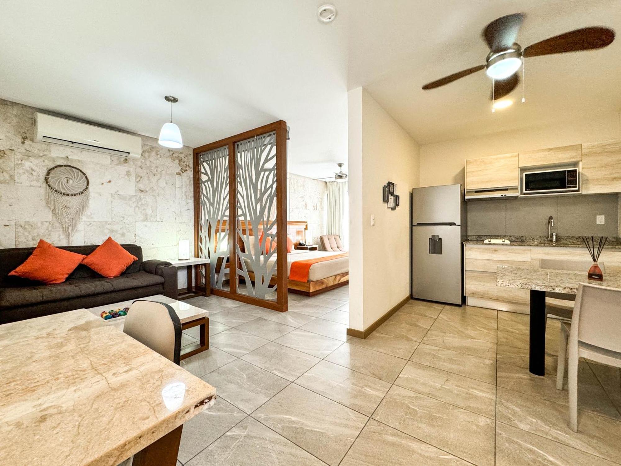 Grand Fifty Suites Playa del Carmen Luaran gambar