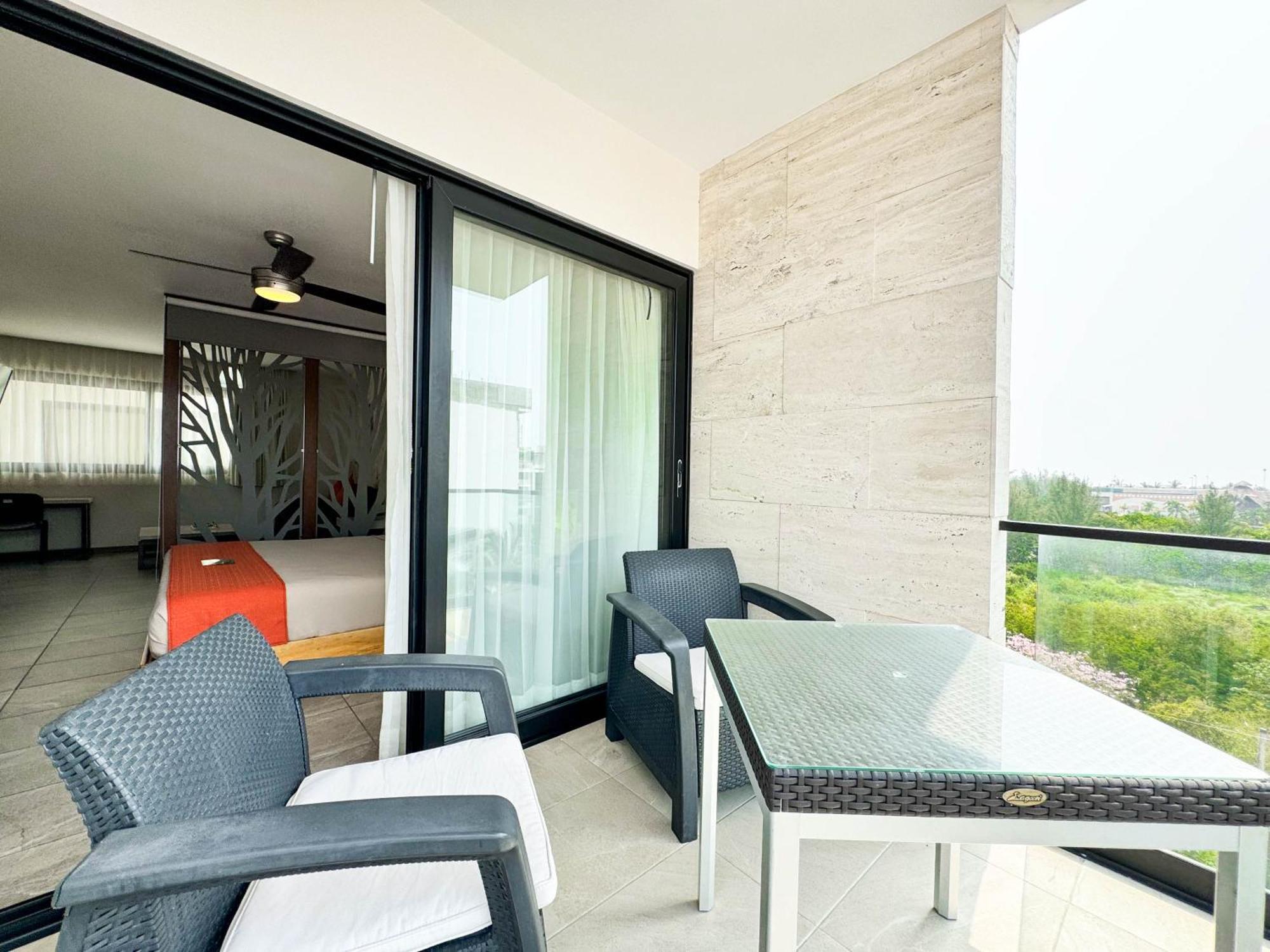 Grand Fifty Suites Playa del Carmen Luaran gambar
